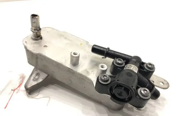 BMW X3 G01 Engine oil radiator 8514515