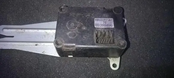 Mazda 323 F Air flap motor/actuator hb600r01a hb600r01a-7d