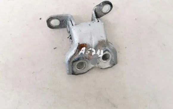 Toyota Corolla E120 E130 Rear door lower hinge