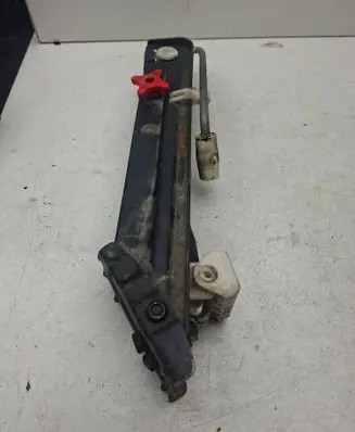 BMW 3 E46 Lift Jack 1094911