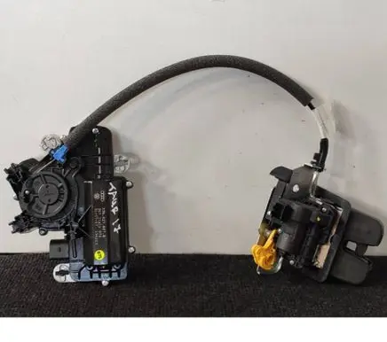 Volkswagen Touran III Tailgate boot lock/latch motor 5TA827887B 194223