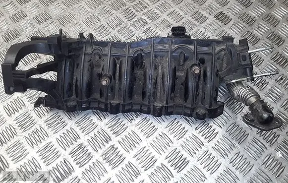 Hyundai i40 Intake manifold