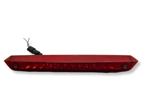 Opel Antara Third/center stoplight