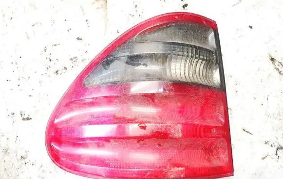 Mercedes-Benz E W210 Rear/tail lights A2108206764 3240214430