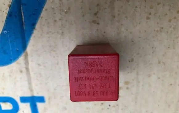 Smart ForTwo I ABS relay 0004919V001
