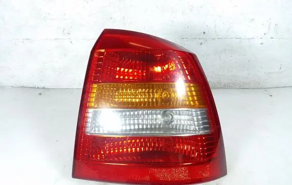 Opel Astra G Rear/tail lights 90521544