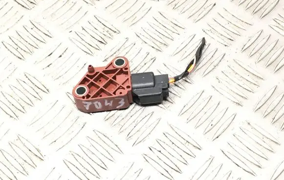 Volvo S40 Airbag deployment crash/impact sensor 9206975 8840A5 28974002