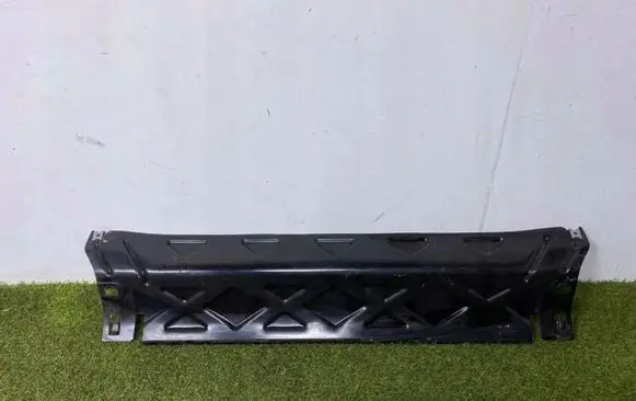 Jeep Wrangler Engine splash shield/under tray 414000AA