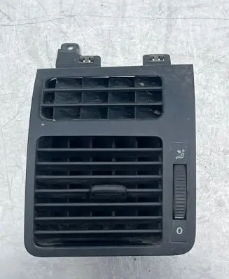 Volkswagen Touran I Dashboard side air vent grill/cover trim 1T0819703A