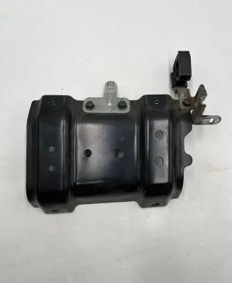 Battery bracket