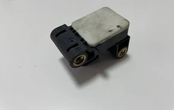 BMW X5 E70 Acceleration sensor 6911003