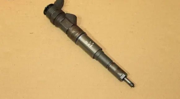 BMW X5 E53 Fuel injector 7793836