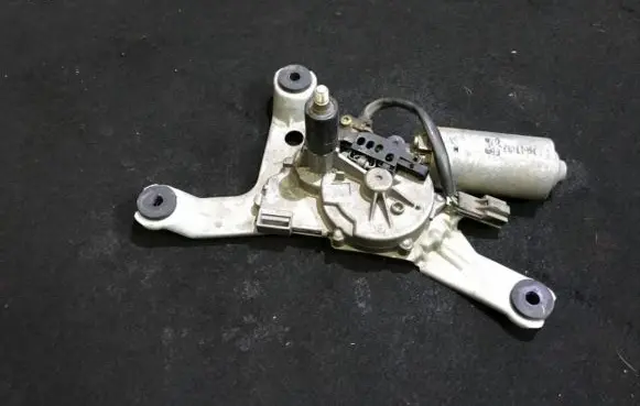 Mitsubishi Carisma Rear window wiper motor 0390206514