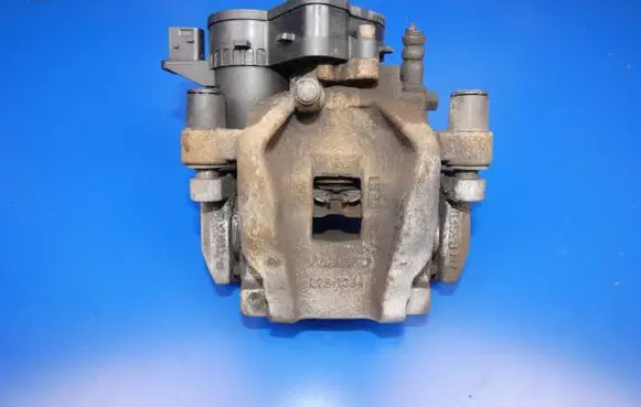 Volvo XC90 Rear brake caliper 32217334