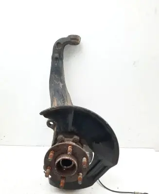 Toyota Hilux (AN120, AN130) Front wheel hub