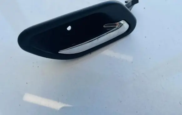 BMW 5 E39 Rear door interior handle 8226050