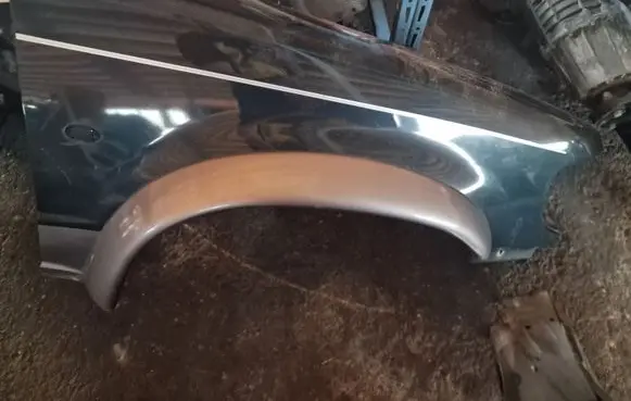 Ford Explorer Fender