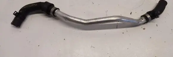 Mercedes-Benz GLC C253 Engine coolant pipe/hose A2058303202
