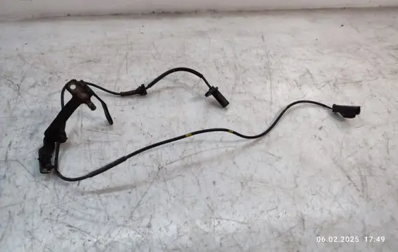 Volvo XC90 ABS brake wheel speed sensor