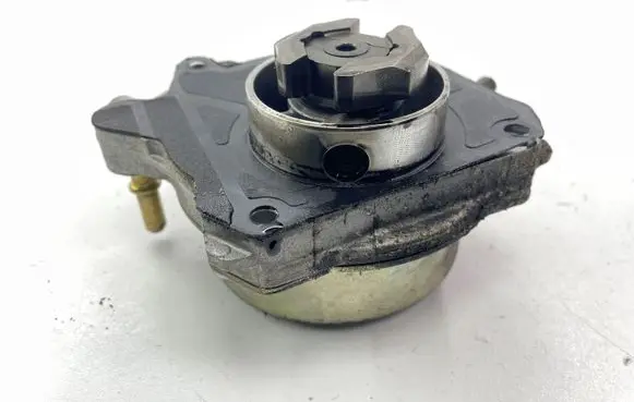 Opel Astra J Vacuum pump 55205446 729023030