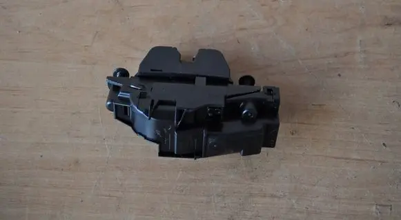 Peugeot RCZ Tailgate/trunk/boot lock/catch/latch 9671153480