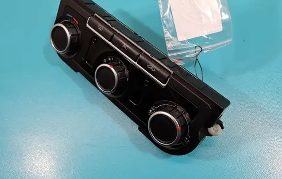 Volkswagen Golf Plus Climate control/heater control trim 3C8907336H IMPRK1421024