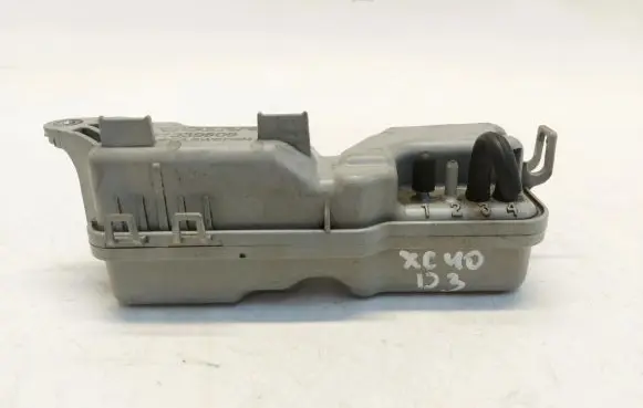 Volvo XC40 Vacuum air tank 31339809