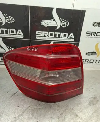 Mercedes-Benz ML W164 Rear/tail lights A1648202164