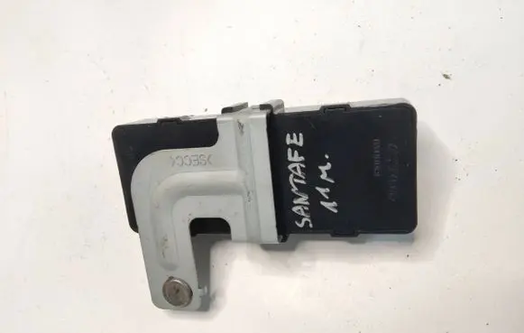 Hyundai Santa Fe Other relay 952302B225