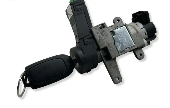 Volvo XC90 Ignition lock 8626324 16184