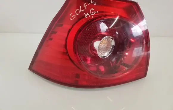 Volkswagen Golf V Rear/tail lights 1K6945095E