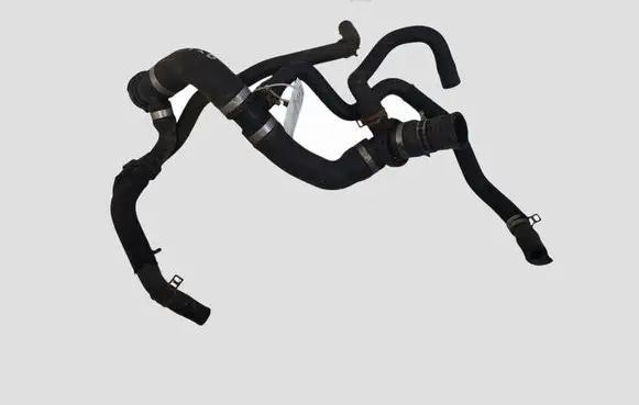 Volvo XC60 Engine coolant pipe/hose 207534