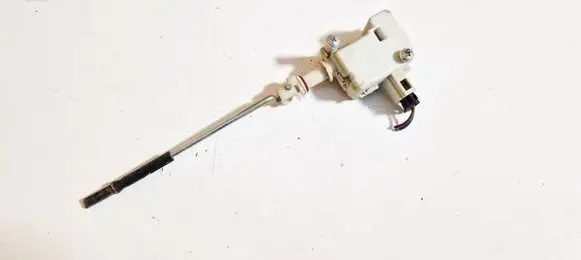 Volkswagen Golf IV Central locking motor 3b0959782