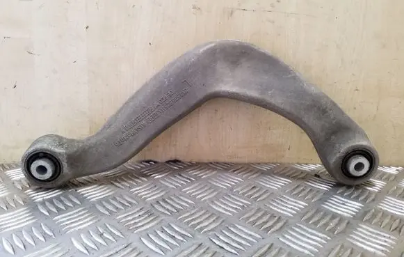 Rear upper control arm/wishbone