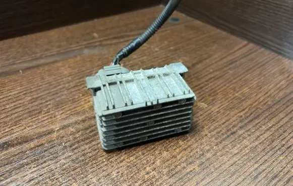 Ford Transit Glow plug pre-heat relay B2110017758