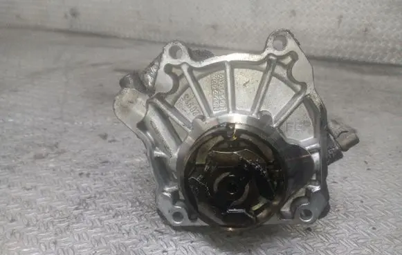 Opel Signum Vacuum pump 55188660