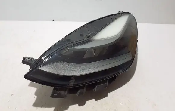 Tesla Model 3 Headlight/headlamp 1514952