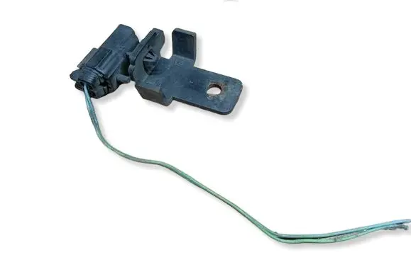 Nissan Micra Outside/external air temperature sensor 