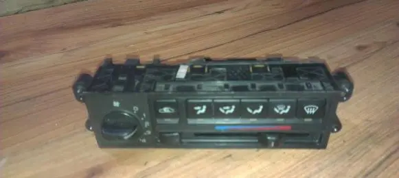 Nissan Primera Climate control unit d9908976902 d99089769-02