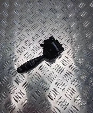 Suzuki Swift I Wiper control stalk