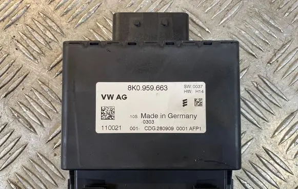 Audi A4 S4 B8 8K Other control units/modules 8K0959663 110021 CDG280909