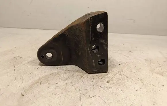 KIA Sorento Engine mounting bracket FCD450