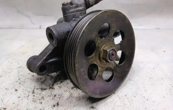 Honda Civic Power steering pump P2A619636V