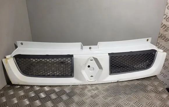 Renault Trafic II (X83) Front bumper upper radiator grill 8200204450