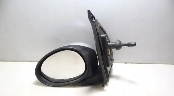 Toyota Aygo AB10 Front door electric wing mirror 