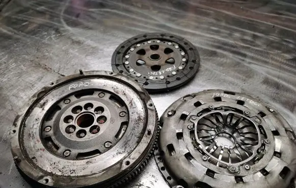 Ford Focus Clutch set kit 415018510 323059910