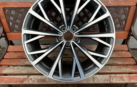 Audi A6 S6 C7 4G R21 alloy rim 