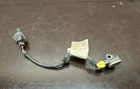 Porsche Cayenne (92A) Airbag deployment crash/impact sensor 7P5971677 7P0959651