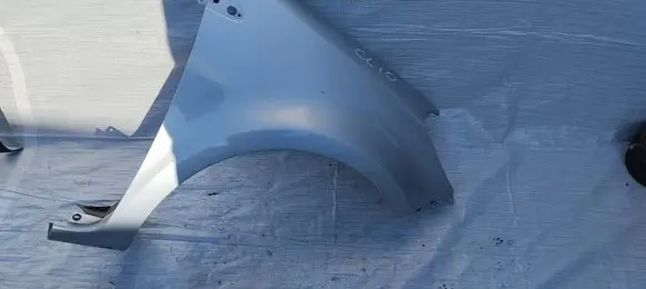 Renault Clio III Fender BLOTNIKPRAWYCLIO