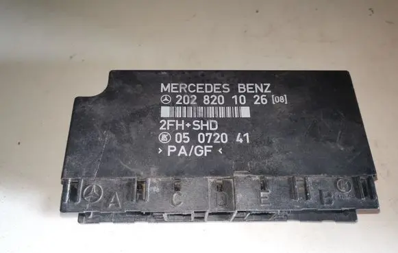 Mercedes-Benz C W202 Comfort/convenience module 2028201026 05072041